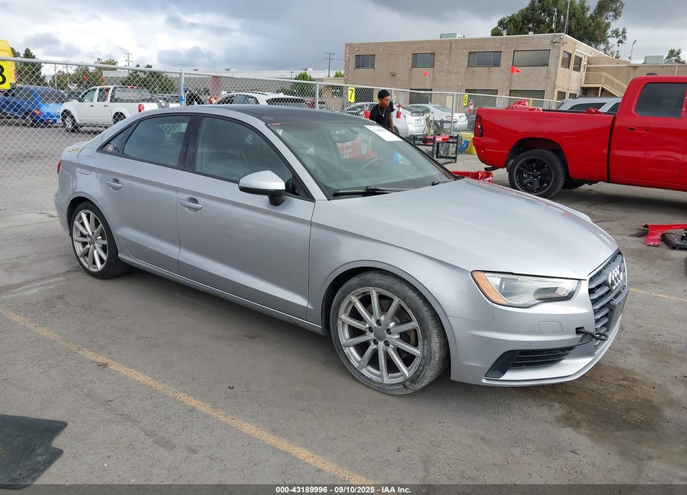 2016 AUDI A3 2.0T PREMIUM VIN: WAUB8GFF1G1026209
