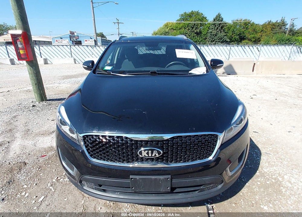 2016 KIA SORENTO VIN: 5XYPGDA52GG180629