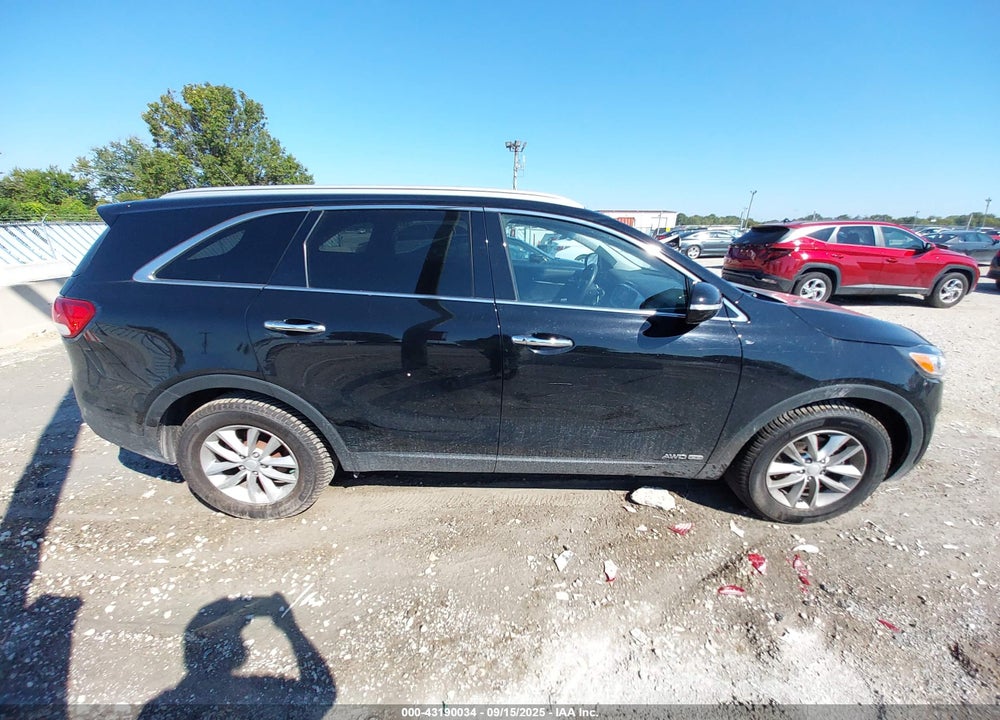 2016 KIA SORENTO VIN: 5XYPGDA52GG180629