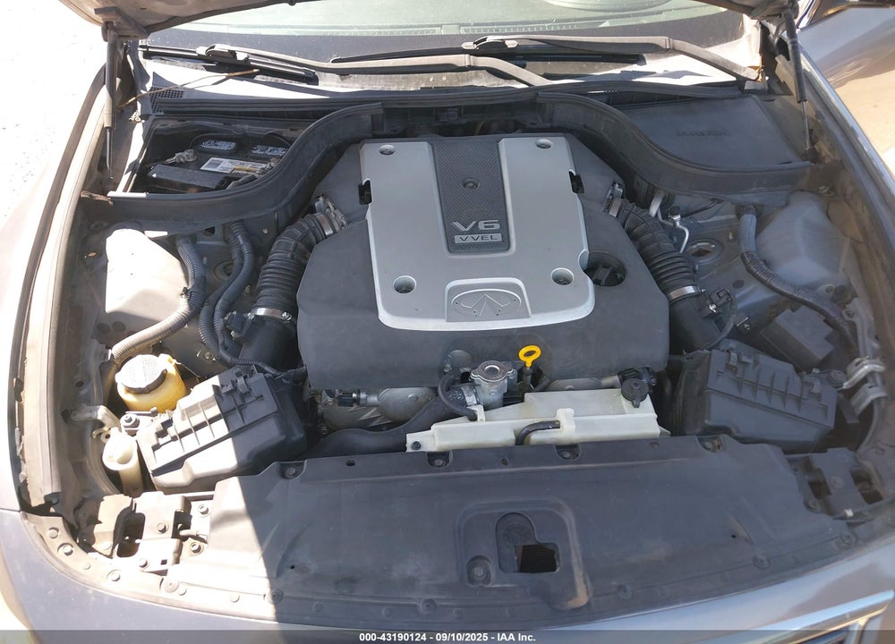 2015 INFINITI Q40 VIN: JN1CV6AP5FM580301