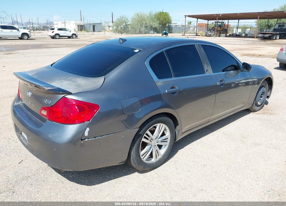 2015 INFINITI Q40 VIN: JN1CV6AP5FM580301