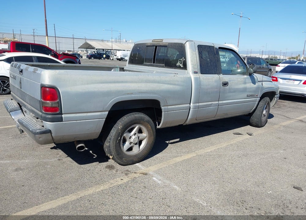 2000 DODGE RAM 1500 ST VIN: 1B7HC13Z3YJ180591