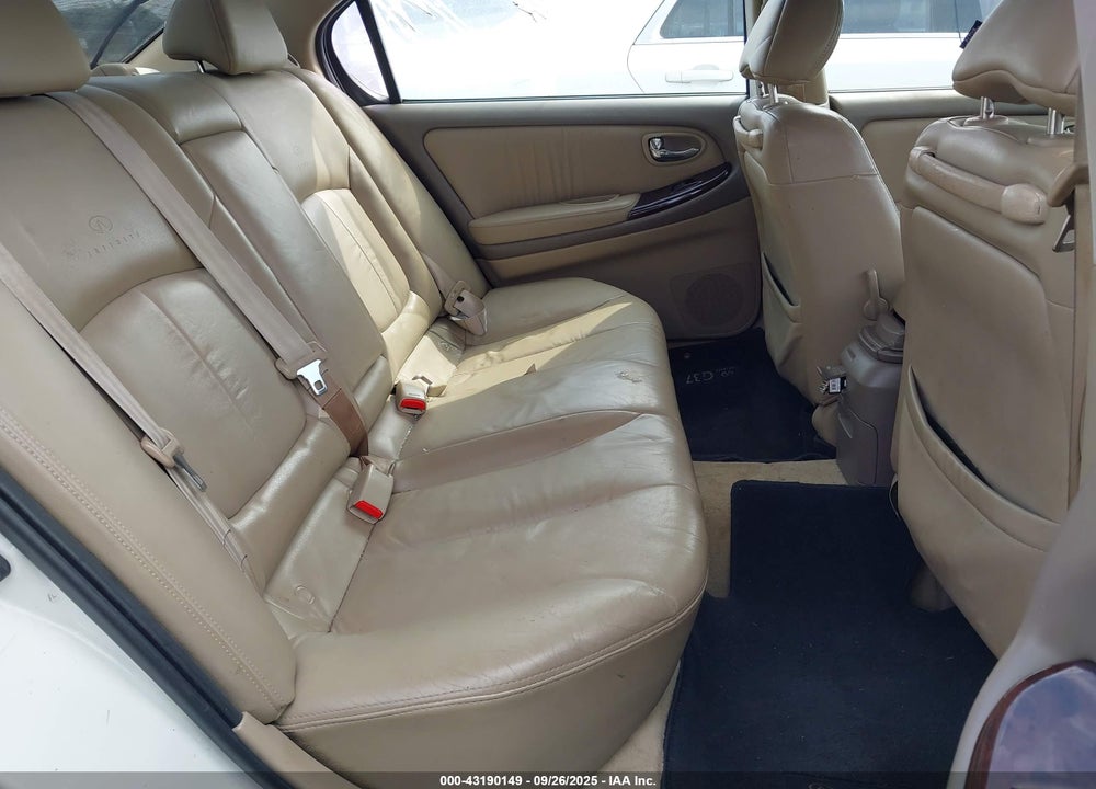 2001 INFINITI I30 LUXURY VIN: JNKCA31A41T004599