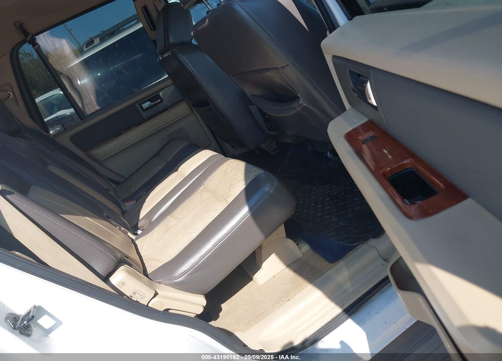 2007 FORD EXPEDITION EDDIE BAUER VIN: 1FMFU17577LA82139