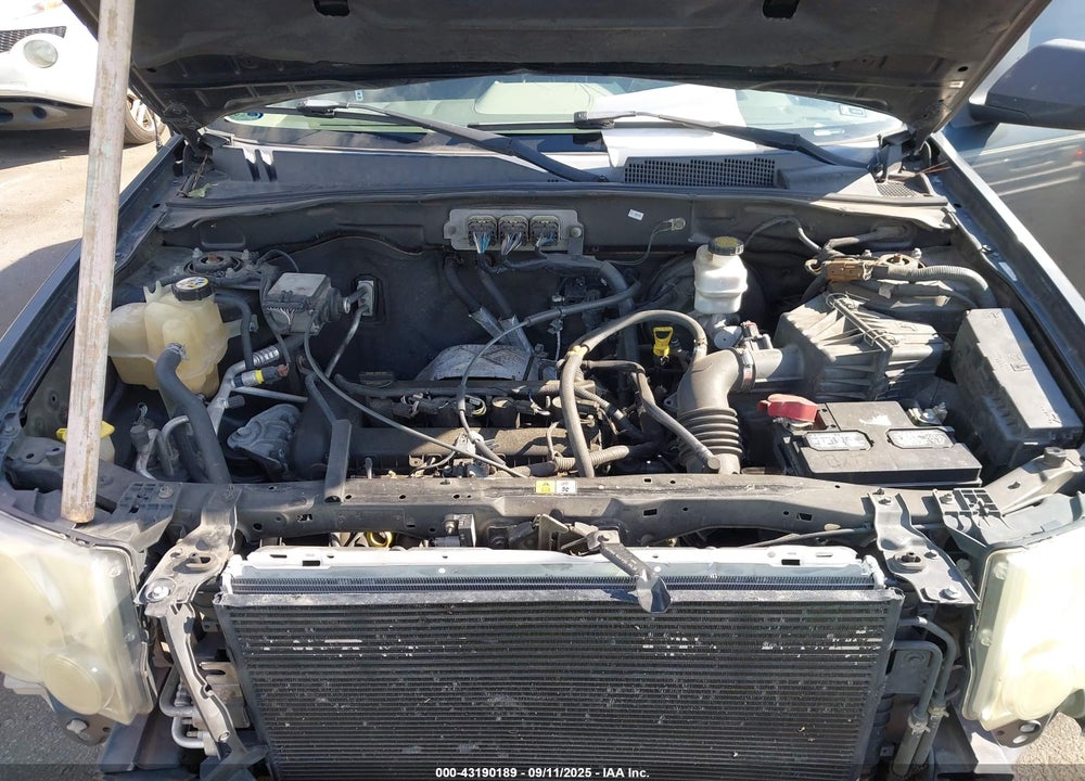 2008 FORD ESCAPE XLS/XLS MANUAL VIN: 1FMCU02Z38KC82837