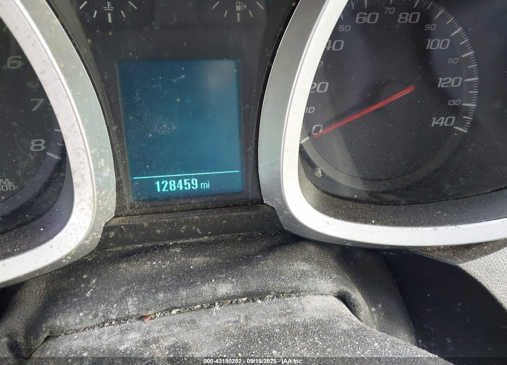 2015 CHEVROLET EQUINOX VIN: 1GNALAEK3FZ121872