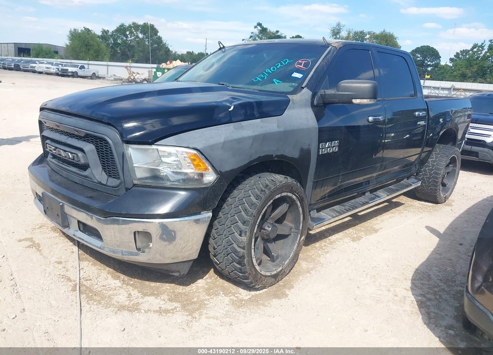 2013 RAM 1500 VIN: 1C6RR6LT5DS584371
