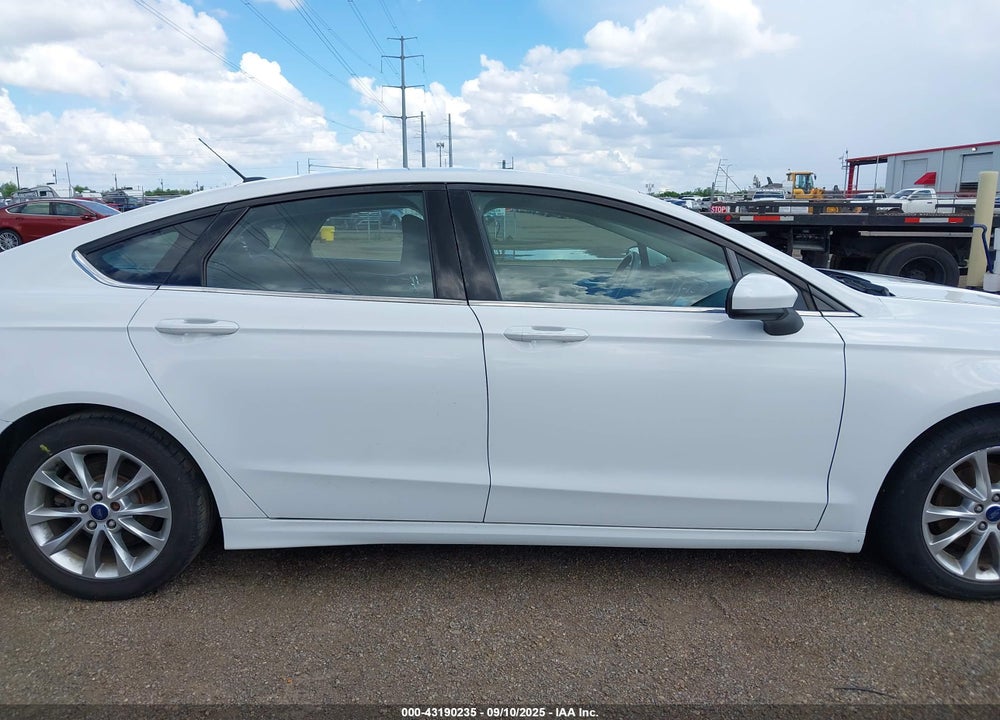 2017 FORD FUSION VIN: 3FA6P0HD9HR269886