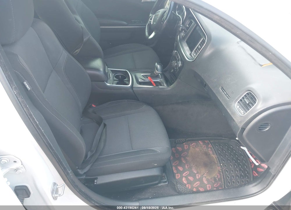 2018 DODGE CHARGER VIN: 2C3CDXHGXJH143518