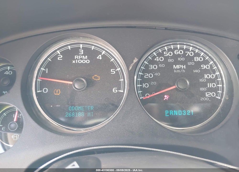 2008 CHEVROLET TAHOE LT VIN: 1GNFC13068J101026