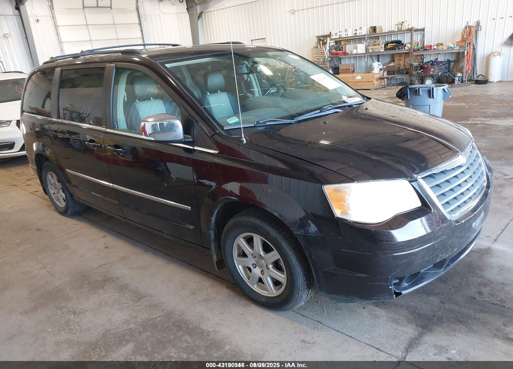 2010 CHRYSLER TOWN & COUNTRY TOURING PLUS VIN: 2A4RR8DXXAR422880