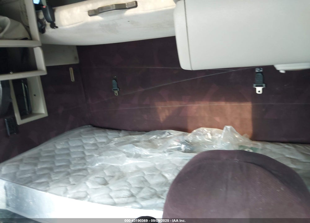 2007 VOLVO VN VIN: 4V4NC9GH07N468941