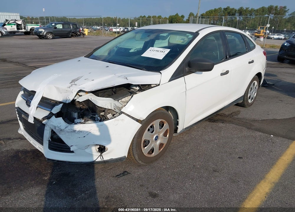 2013 FORD FOCUS VIN: 1FADP3E21DL125091