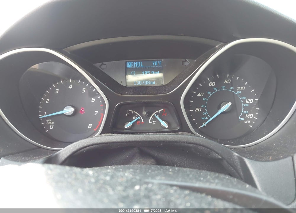 2013 FORD FOCUS VIN: 1FADP3E21DL125091