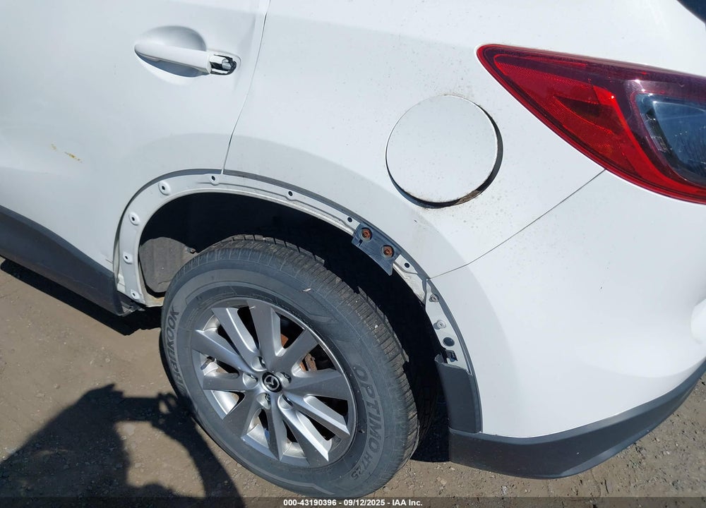 2015 MAZDA CX-5 SPORT VIN: JM3KE4BE1F0445213