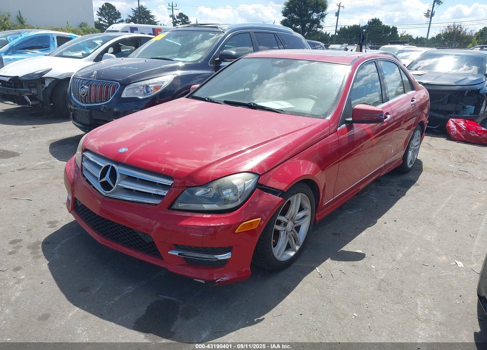 2013 MERCEDES-BENZ C CLASS VIN: WDDGF4HB2DR245609