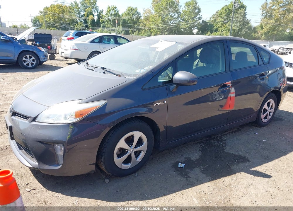 2013 TOYOTA PRIUS VIN: JTDKN3DU2D1633382