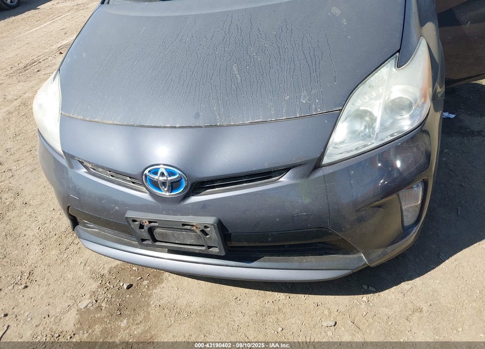 2013 TOYOTA PRIUS VIN: JTDKN3DU2D1633382
