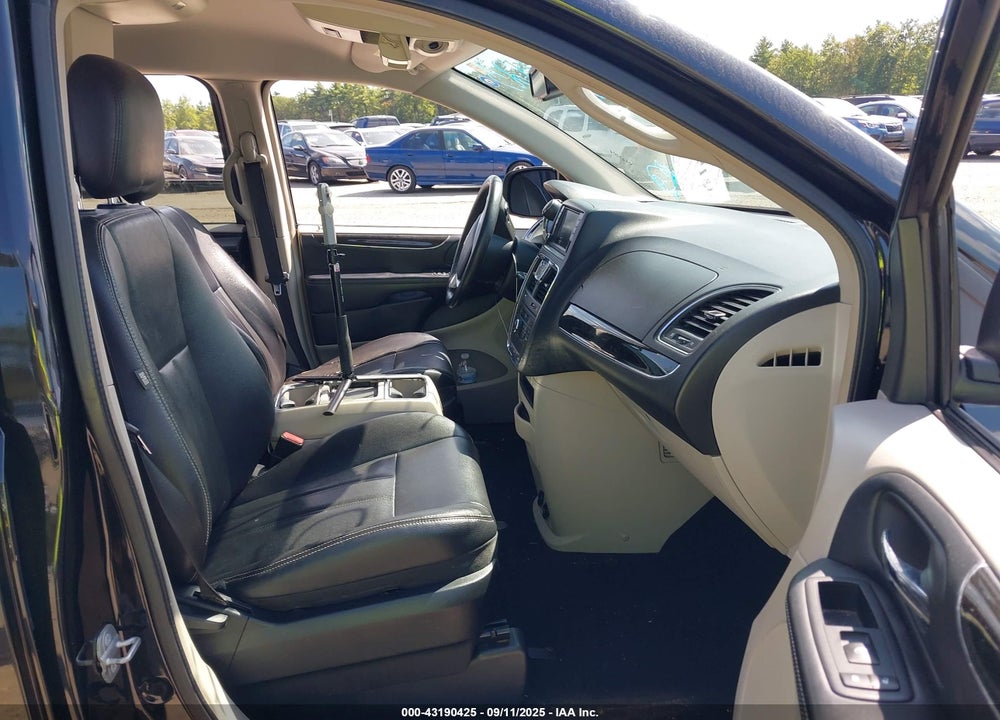 2014 CHRYSLER TOWN & COUNTRY TOURING VIN: 2C4RC1BG0ER217253