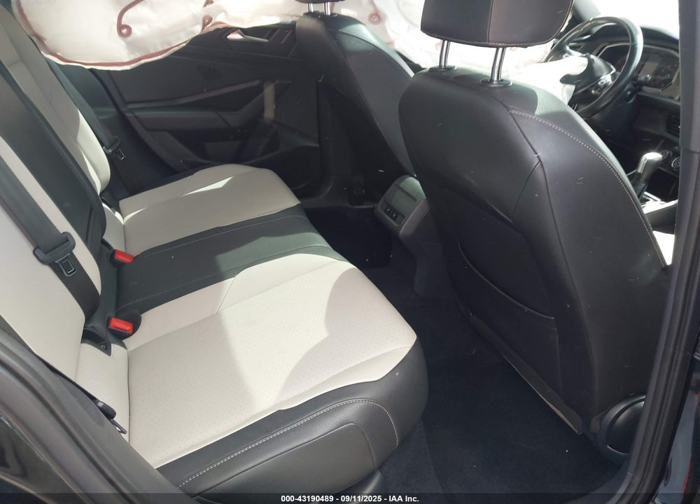 2021 VOLKSWAGEN JETTA 1.4T R-LINE/1.4T S/1.4T SE VIN: 3VWC57BU4MM038015