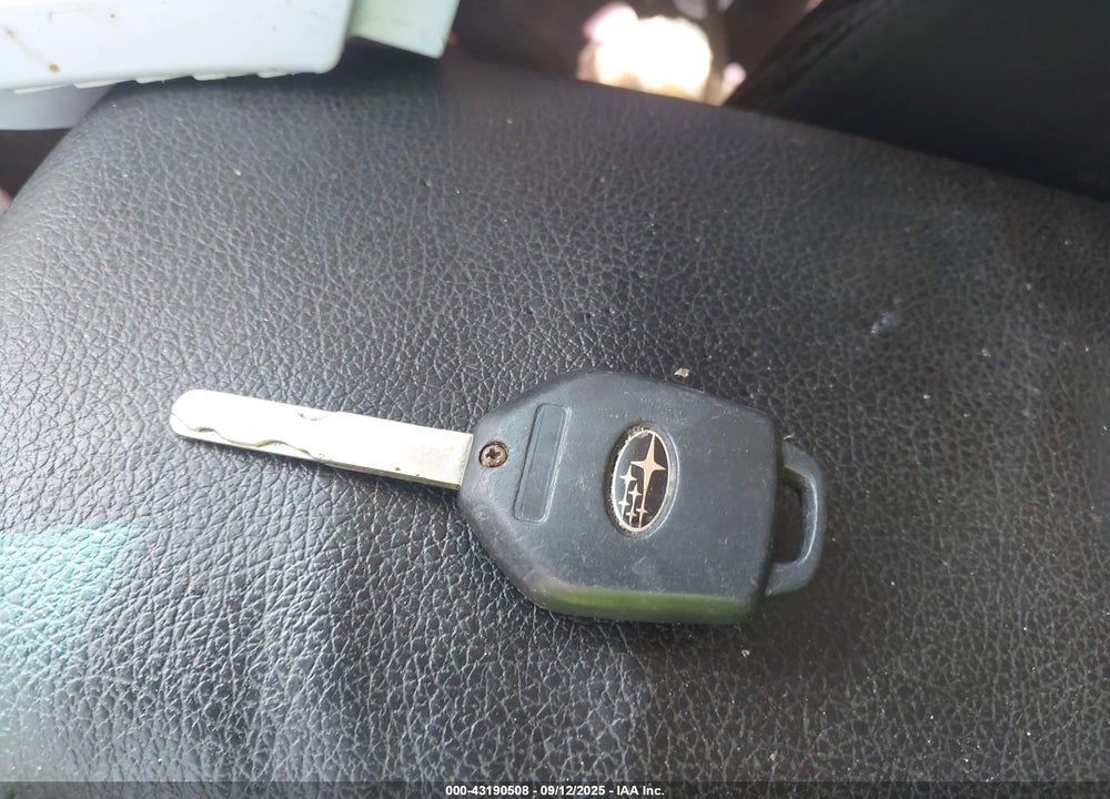2011 SUBARU OUTBACK 2.5I PREMIUM VIN: 4S4BRBCC0B3405305