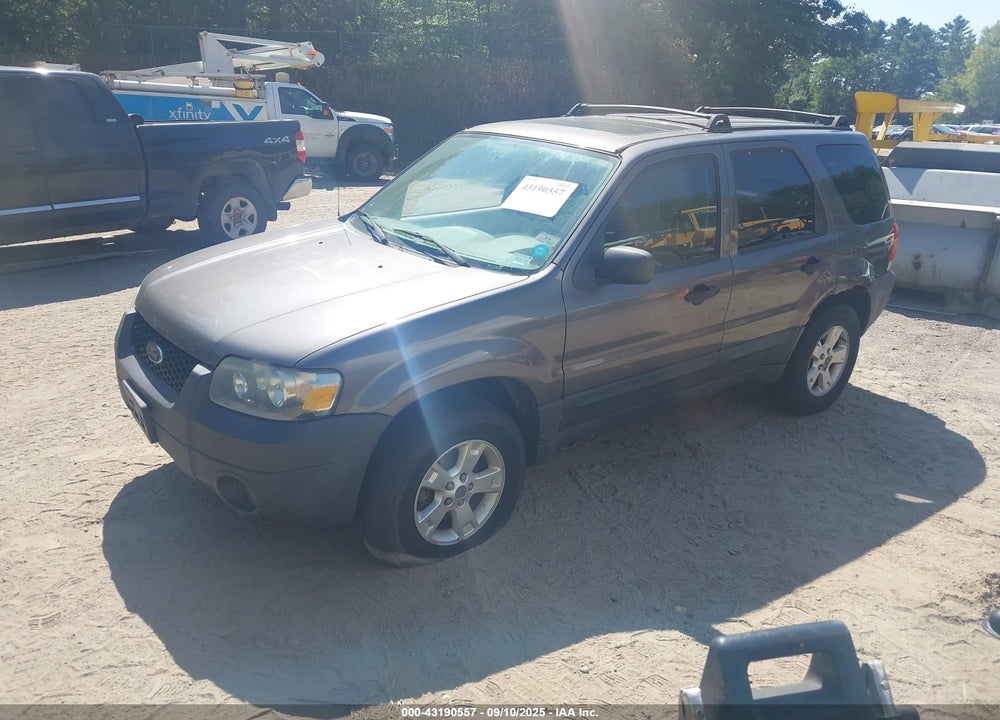 2005 FORD ESCAPE XLT VIN: 1FMCU93165KE40709