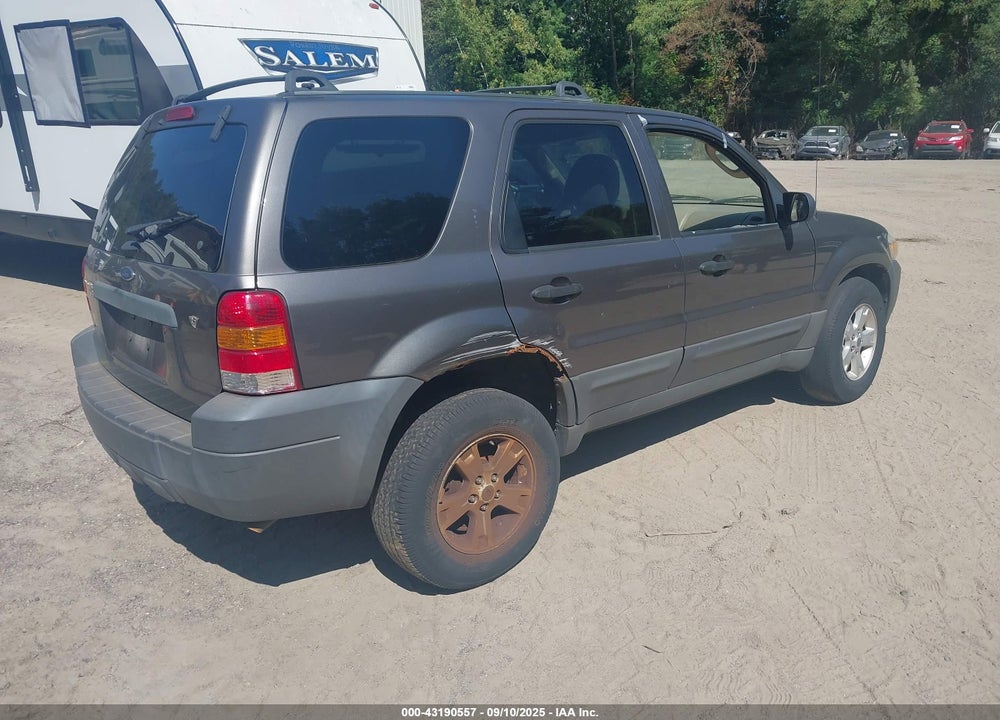 2005 FORD ESCAPE XLT VIN: 1FMCU93165KE40709