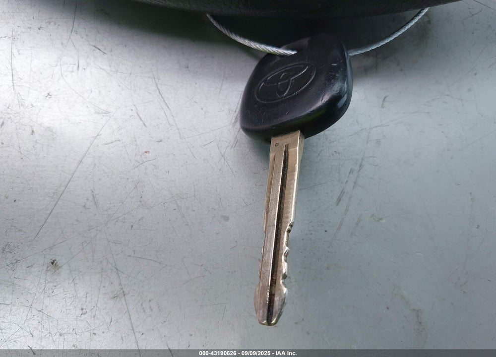 2009 TOYOTA COROLLA VIN: JTDBL40E099021832
