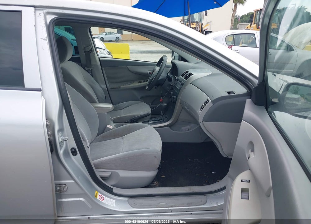2009 TOYOTA COROLLA VIN: JTDBL40E099021832