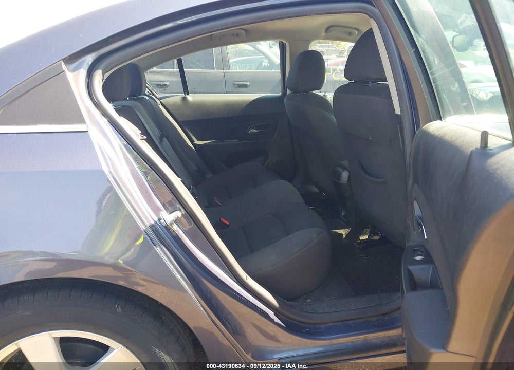 2014 CHEVROLET CRUZE VIN: 1G1PC5SB6E7182912