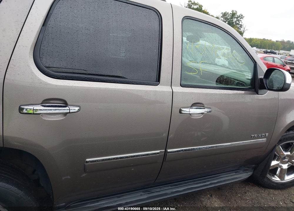 2011 CHEVROLET TAHOE VIN: 1GNSKCE03BR230179