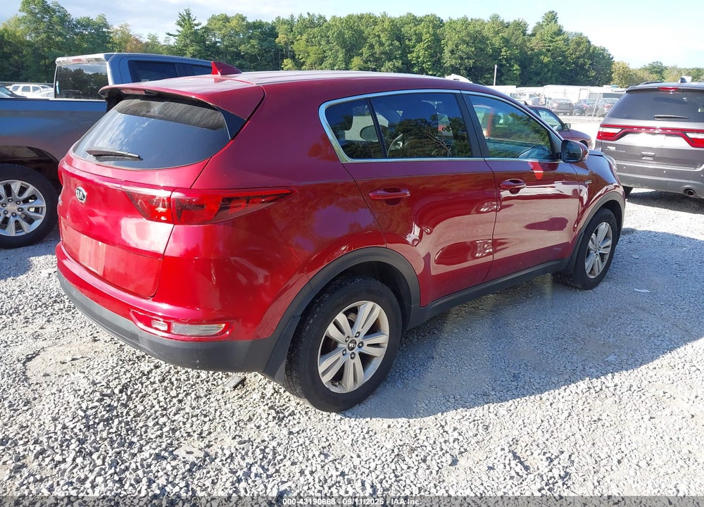 2017 KIA SPORTAGE VIN: KNDPMCAC3H7160051