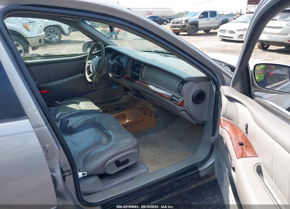 1998 BUICK PARK AVENUE VIN: 1G4CW52K4W4625067