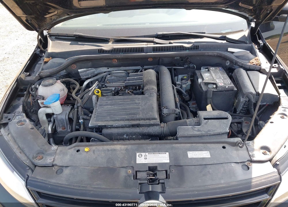 2018 VOLKSWAGEN JETTA VIN: 3VWDB7AJ3JM256639
