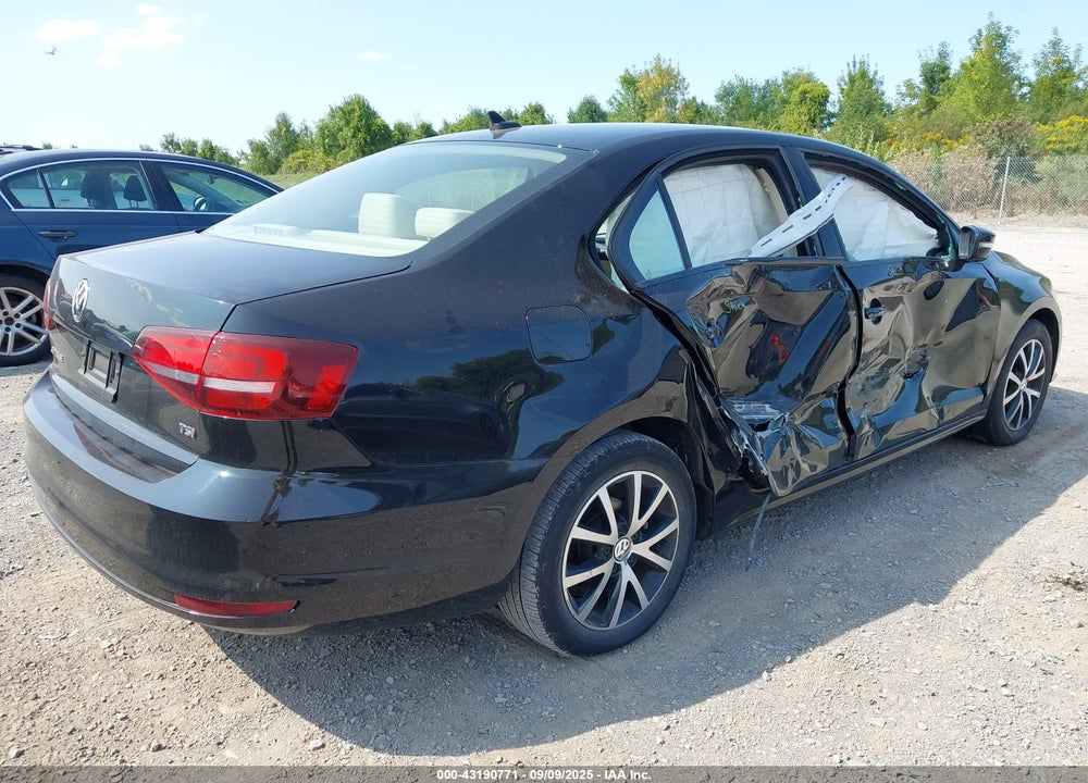 2018 VOLKSWAGEN JETTA VIN: 3VWDB7AJ3JM256639