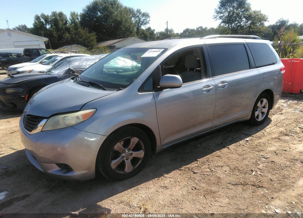 2011 TOYOTA SIENNA LE V6 VIN: 5TDKK3DC4BS128511