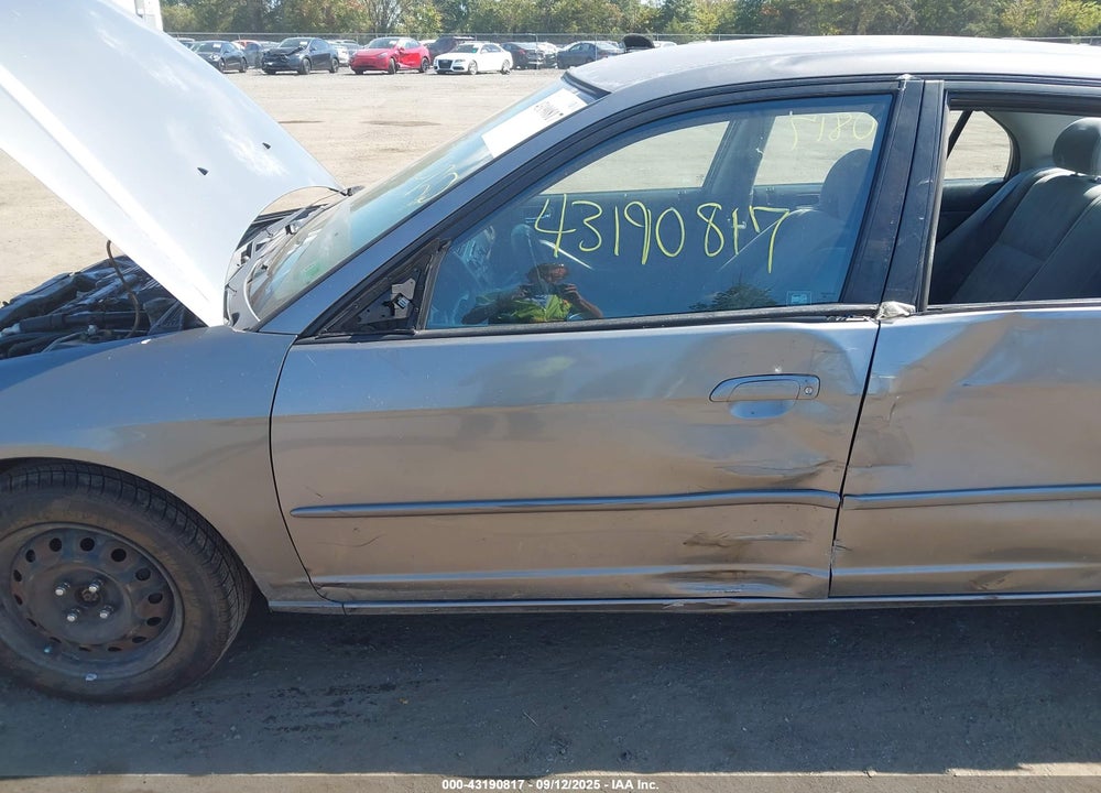 2005 HONDA CIVIC LX VIN: 2HGES16515H539367