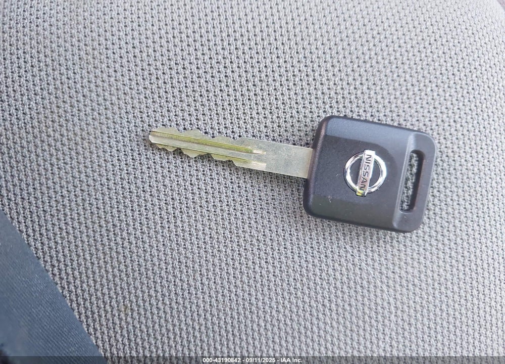 2015 NISSAN FRONTIER VIN: 1N6BD0CTXFN717808