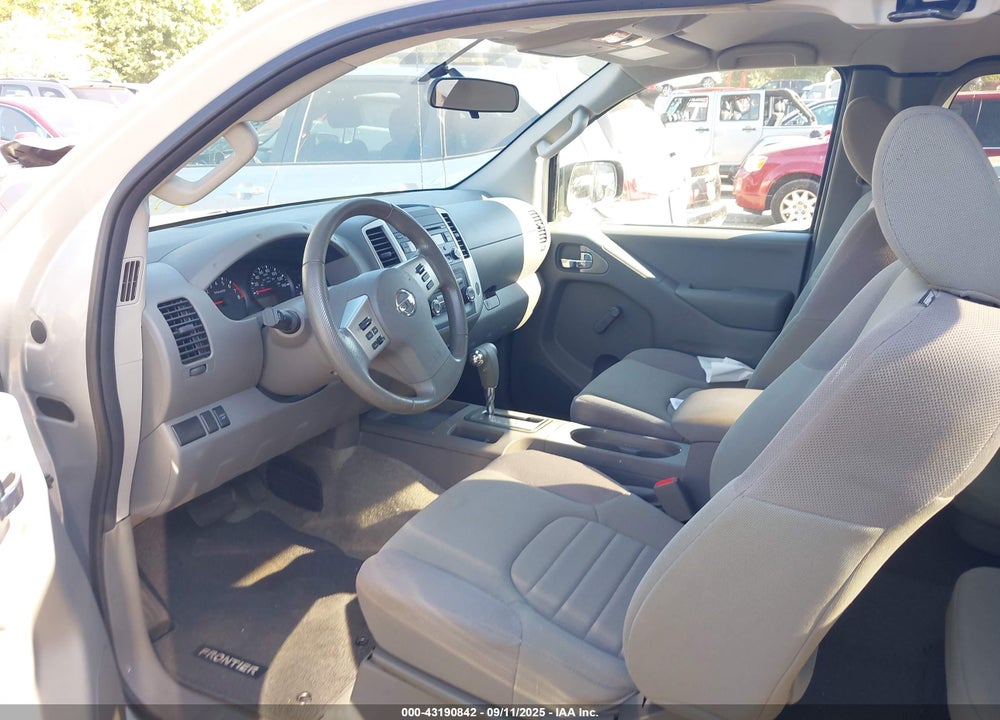 2015 NISSAN FRONTIER VIN: 1N6BD0CTXFN717808