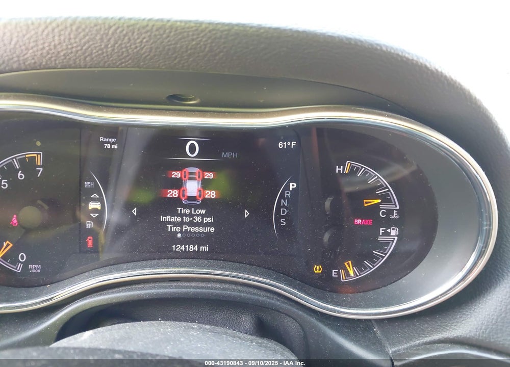 2014 JEEP GRAND CHEROKEE VIN: 1C4RJEBG5EC444640