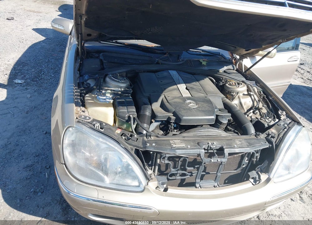 2000 MERCEDES-BENZ S 500 VIN: WDBNG75J7YA111953