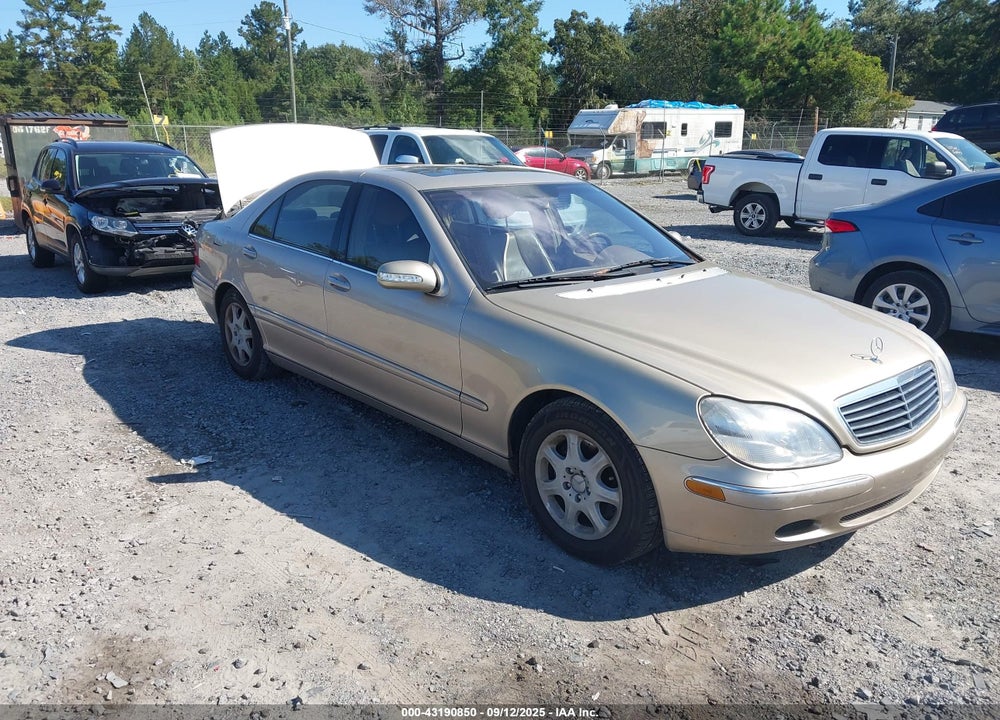 2000 MERCEDES-BENZ S 500 VIN: WDBNG75J7YA111953