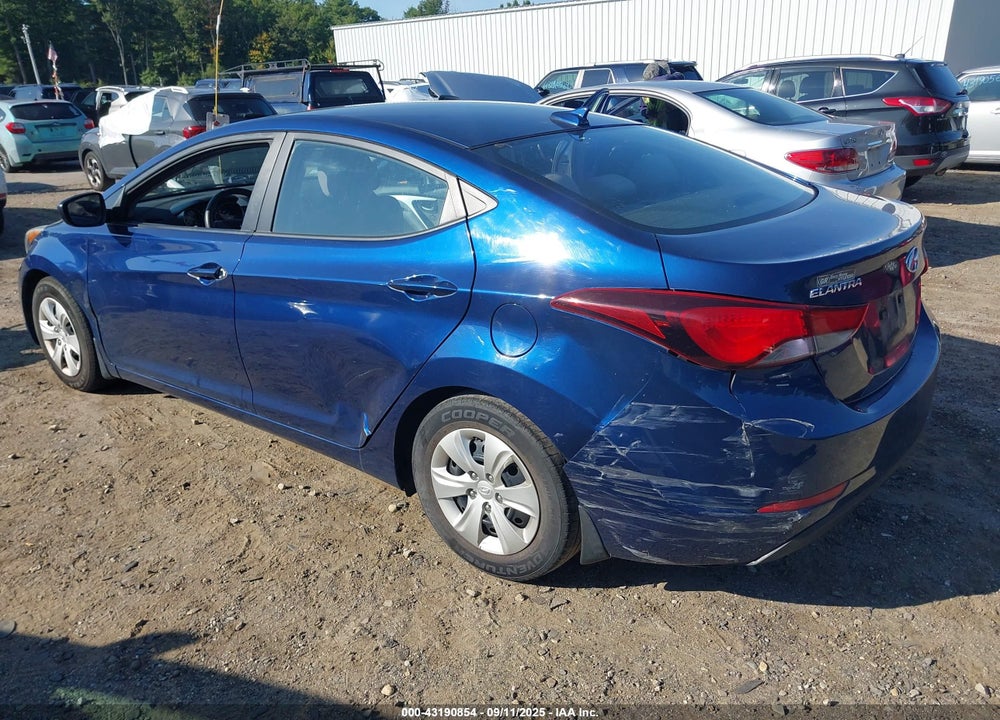 2016 HYUNDAI ELANTRA SE VIN: 5NPDH4AE6GH665767