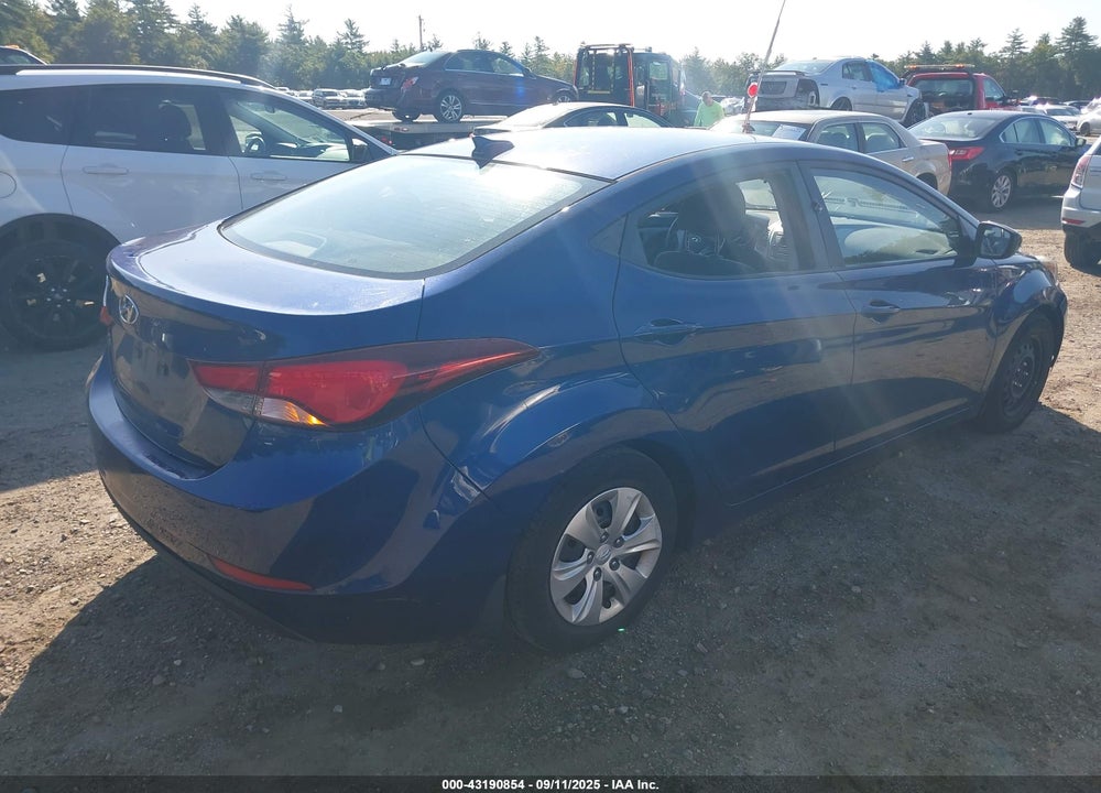 2016 HYUNDAI ELANTRA SE VIN: 5NPDH4AE6GH665767