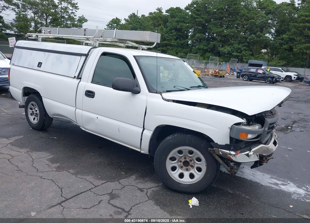 2005 GMC SIERRA 1500 WORK TRUCK VIN: 1GTEC14VX5Z220581