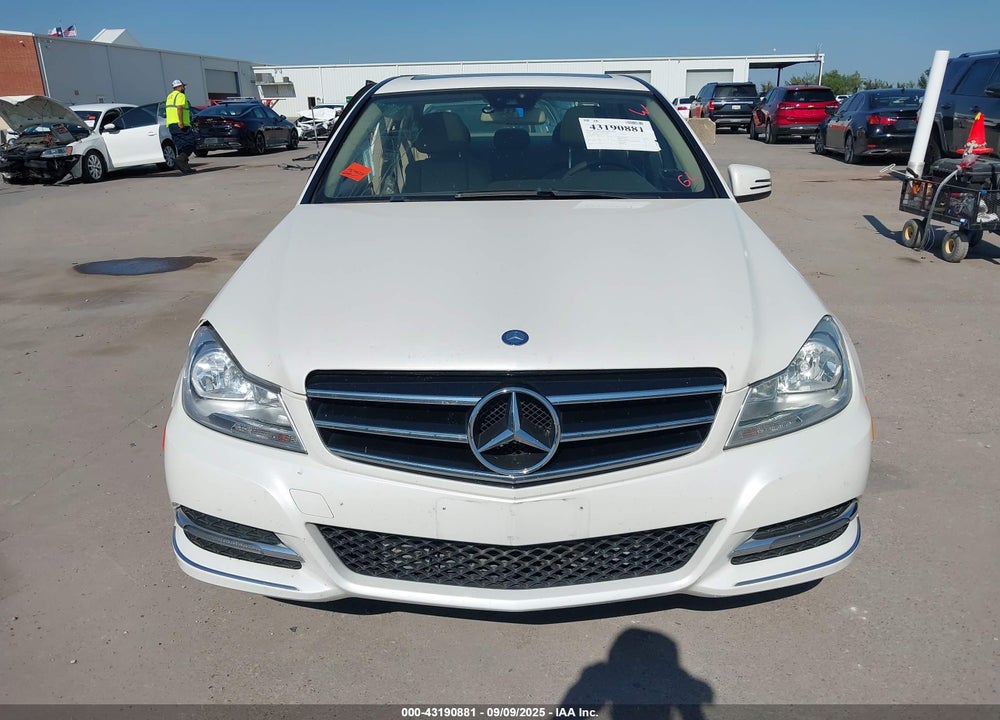 2014 MERCEDES-BENZ C CLASS VIN: WDDGF4HB5ER314259