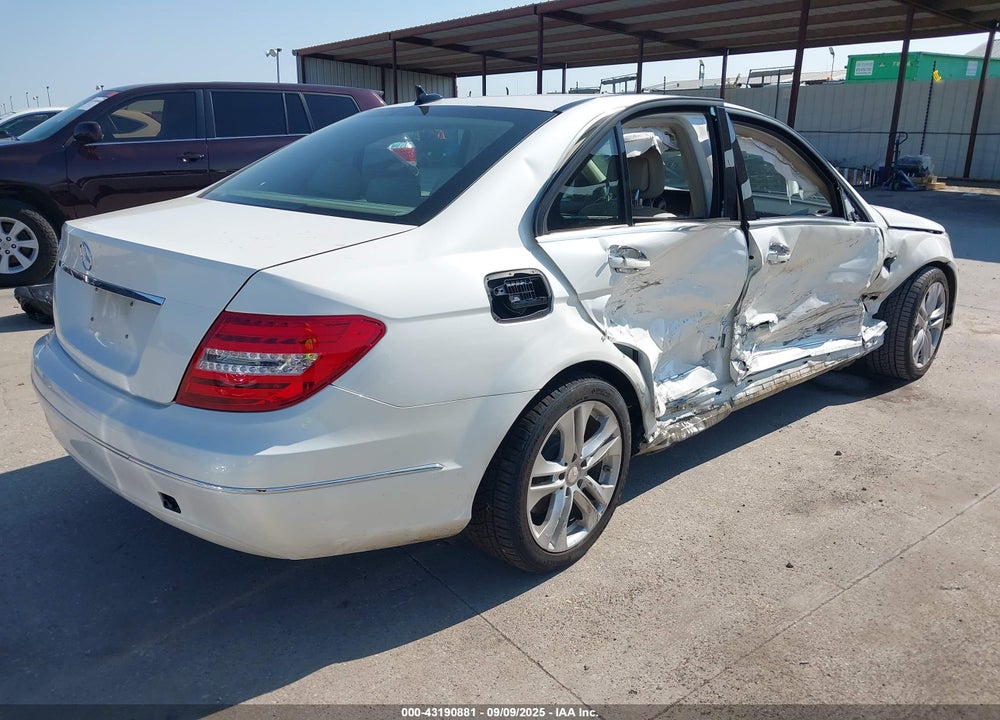2014 MERCEDES-BENZ C CLASS VIN: WDDGF4HB5ER314259