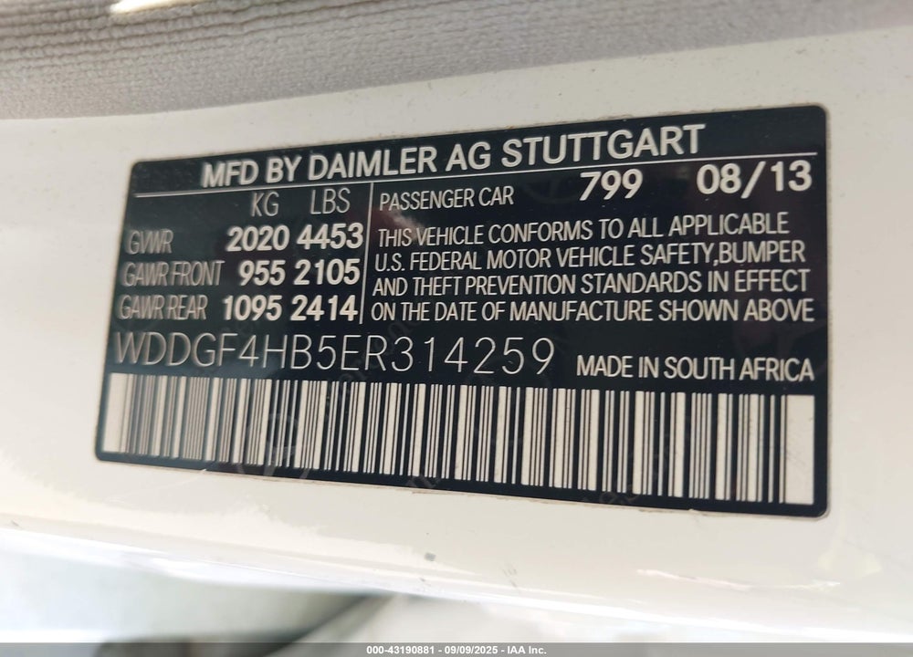 2014 MERCEDES-BENZ C CLASS VIN: WDDGF4HB5ER314259