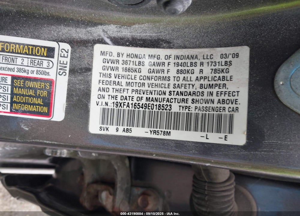 2009 HONDA CIVIC VIN: 19XFA16549E018523