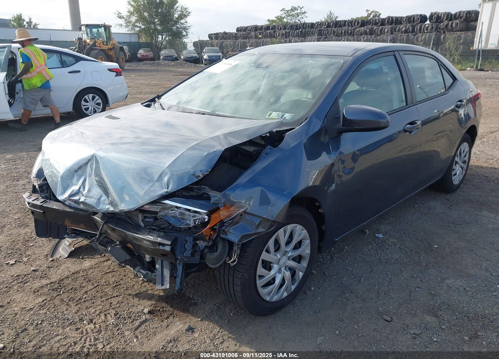 2017 TOYOTA COROLLA LE VIN: 2T1BURHE6HC935896